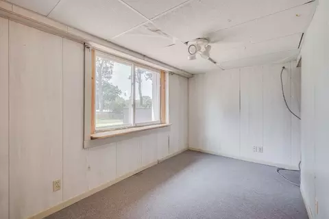 90 Hillside Dr, Springfield, MA 01118 photo 22