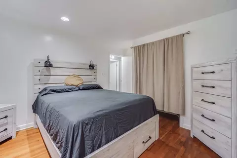 90 Hillside Dr, Springfield, MA 01118 photo 17