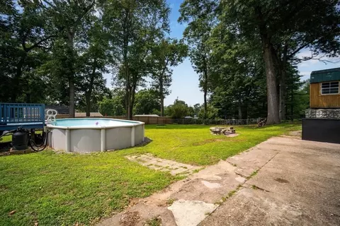 90 Hillside Dr, Springfield, MA 01118 photo 31