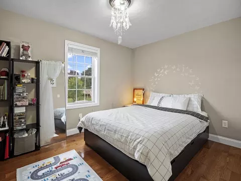 27 Carpenter Ave, Worcester, MA 01605 photo 14