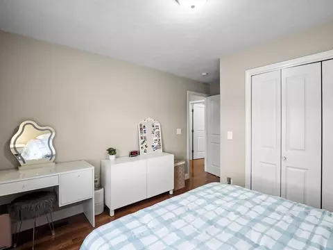 27 Carpenter Ave, Worcester, MA 01605 photo 17