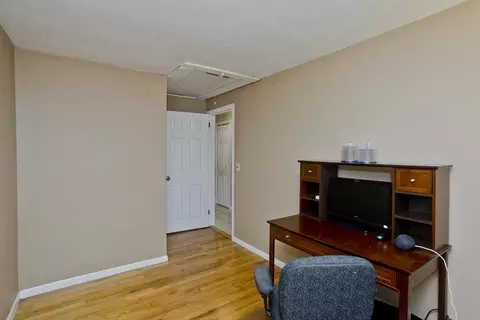 Bedroom - 32 Silvin Rd, Chicopee, MA 01013 photo 1 of 5