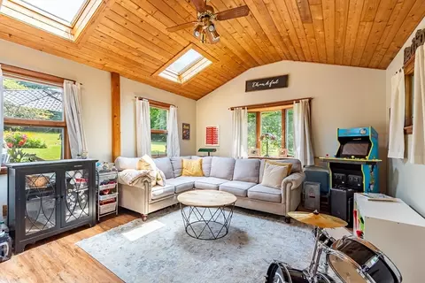 Living - 64 Moreland St, Worcester, MA 01609 photo 1 of 2