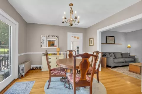 Dining - 64 Moreland St, Worcester, MA 01609 photo 2 of 3