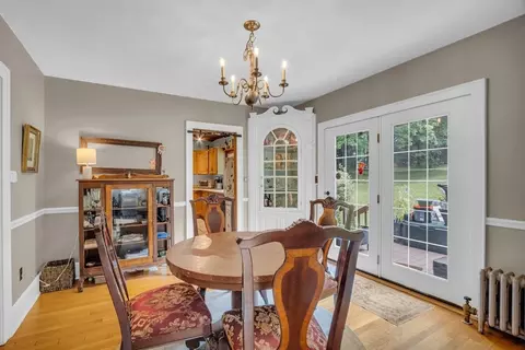 Dining - 64 Moreland St, Worcester, MA 01609 photo 1 of 3