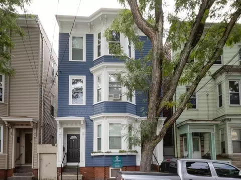 91 Webster St #1, Boston, MA 02128