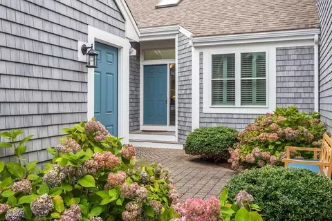 7 Corwin Grv #7, Plymouth, MA 02360