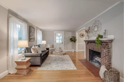 16 Fairmount Rd, Reading, MA 01867 photo 4