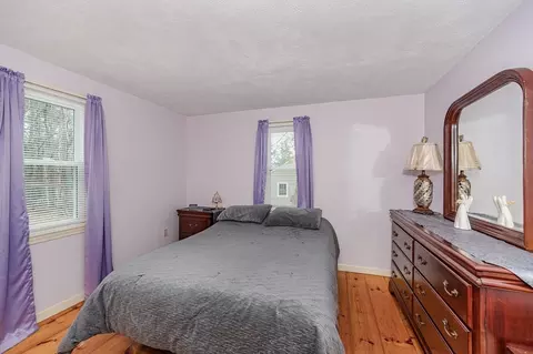 Bedroom - 9 Pine St, Townsend, MA 01469 photo 1 of 10