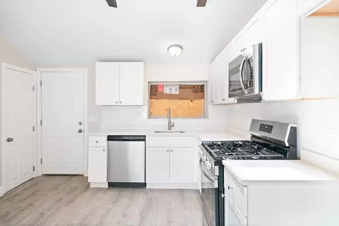28 Lakeview Dr, Wareham, MA 02538 photo 19