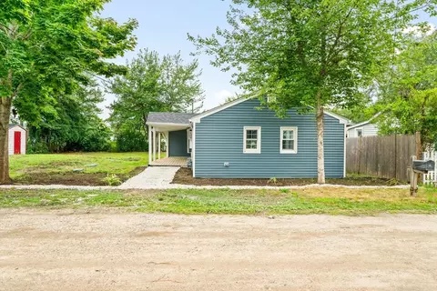 28 Lakeview Dr, Wareham, MA 02538 photo 11