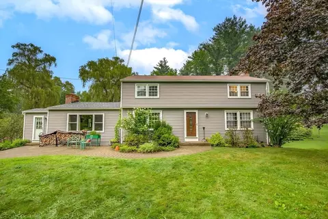 18 Roundelay Rd, South Hadley, MA 01075