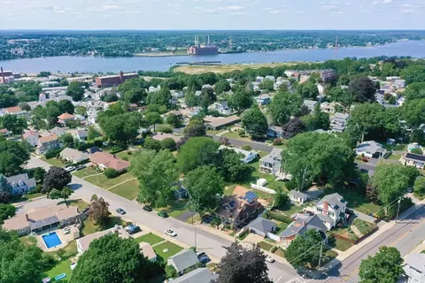 124 Milton St, Fall River, MA 02720 photo 40