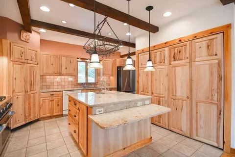 124 Milton St, Fall River, MA 02720 photo 9