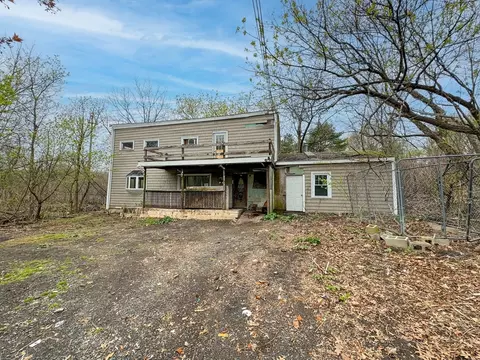 Other - 26 Parallel St, Salem, MA 01970 photo 3 of 8