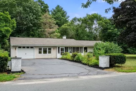 10 Temi Rd, Chelmsford, MA 01824