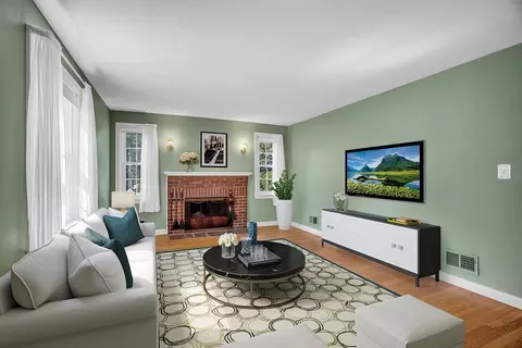 338 Common St, Walpole, MA 02081 photo 4