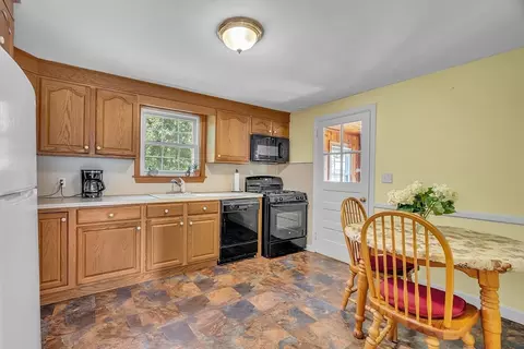 338 Common St, Walpole, MA 02081 photo 7