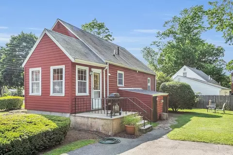 338 Common St, Walpole, MA 02081 photo 13