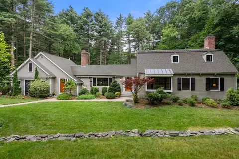 36 Sears Rd, Wayland, MA 01778