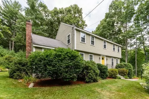 64 Wayside Inn Rd, Marlborough, MA 01752