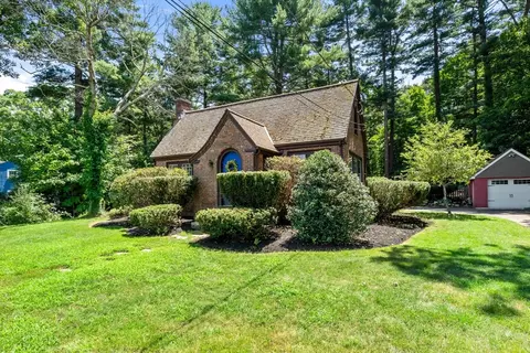15 Forest, Millis, MA 02054 photo 5