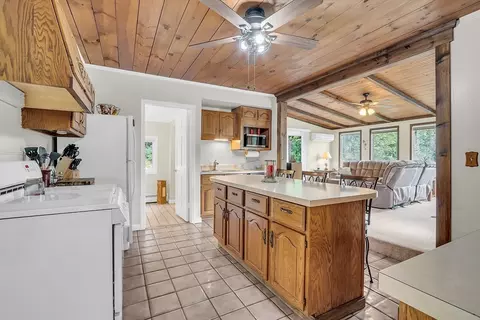 59 Doyle Ave, Dracut, MA 01826 photo 6