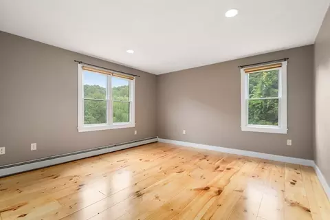 19 Thornton St, Mendon, MA 01756 photo 29