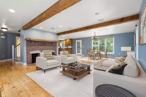 19 Thornton St, Mendon, MA 01756 photo 7