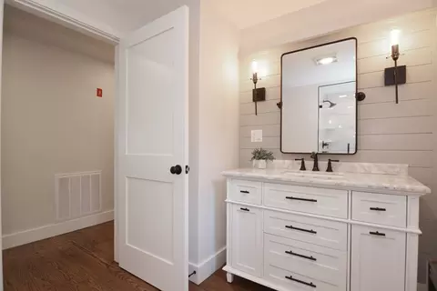 47 Emerson St, Reading, MA 01867 photo 14
