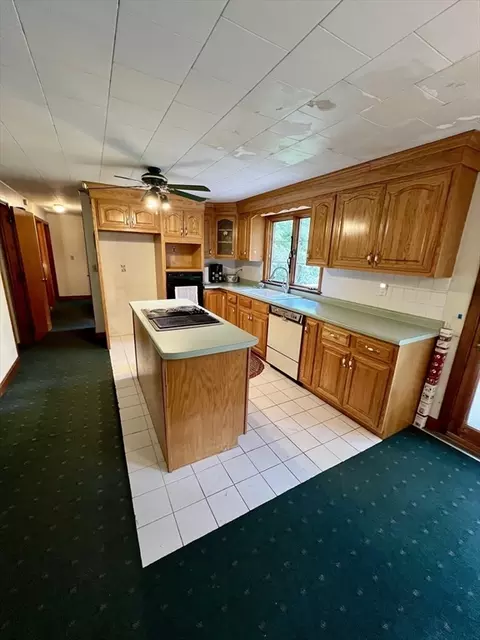 7 Shepard Pl, Sturbridge, MA 01566 photo 7