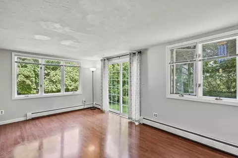 Living - 69 Appleton Rd, Auburn, MA 01501 photo 3 of 3