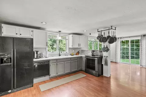 Kitchen - 69 Appleton Rd, Auburn, MA 01501 photo 1 of 3