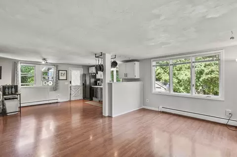 Living - 69 Appleton Rd, Auburn, MA 01501 photo 1 of 3