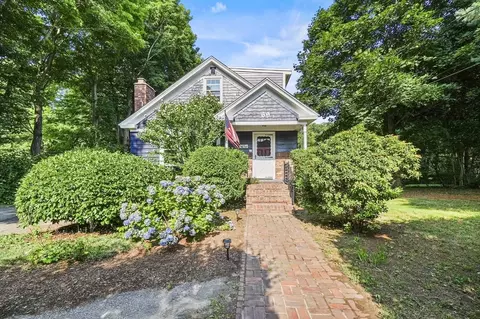 69 Appleton Rd, Auburn, MA 01501