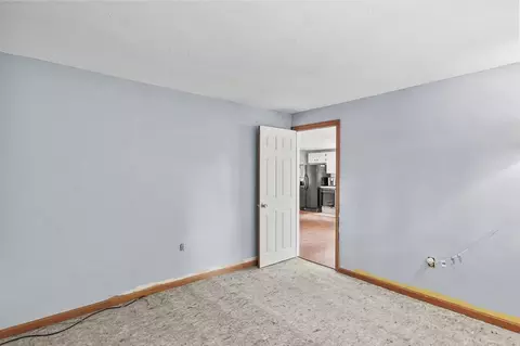 Bedroom - 69 Appleton Rd, Auburn, MA 01501 photo 1 of 8