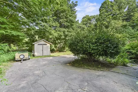 Exterior - 69 Appleton Rd, Auburn, MA 01501 photo 3 of 12