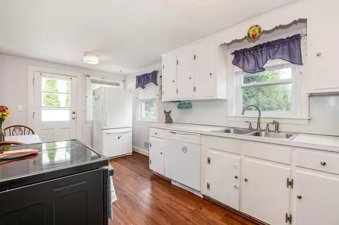 178 Sprague St, Dedham, MA 02026 photo 8