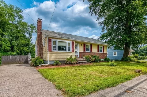 178 Sprague St, Dedham, MA 02026 photo 3