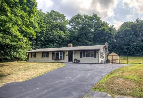 17 Lisa Rd, Peabody, MA 01960