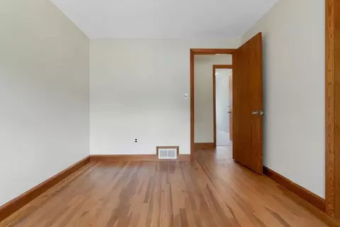 4 Grandview Rd, Danvers, MA 01923 photo 18