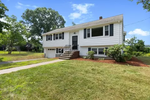 4 Grandview Rd, Danvers, MA 01923 photo 2