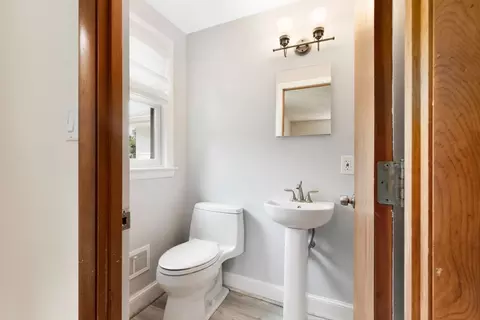 4 Grandview Rd, Danvers, MA 01923 photo 17