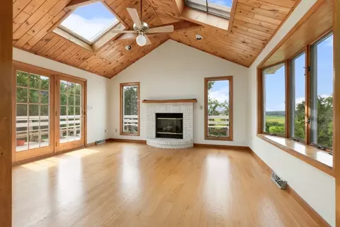 4 Grandview Rd, Danvers, MA 01923 photo 23
