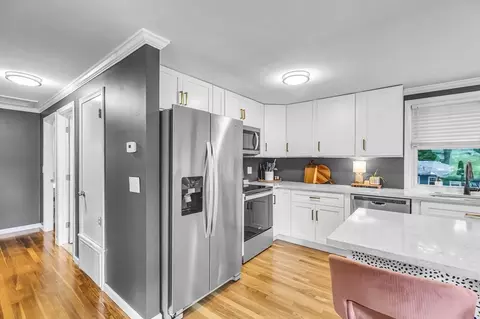 Kitchen - 71 Endicott St, Springfield, MA 01118 photo 4 of 4
