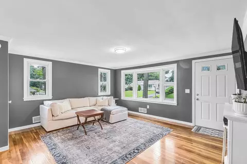 Living - 71 Endicott St, Springfield, MA 01118 photo 3 of 3