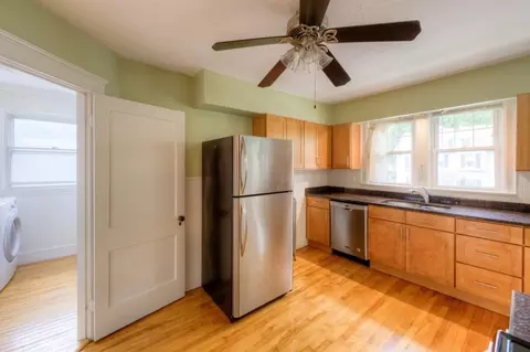 7 Nevada St, Worcester, MA 01602 photo 4