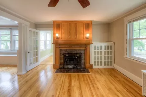 7 Nevada St, Worcester, MA 01602 photo 9