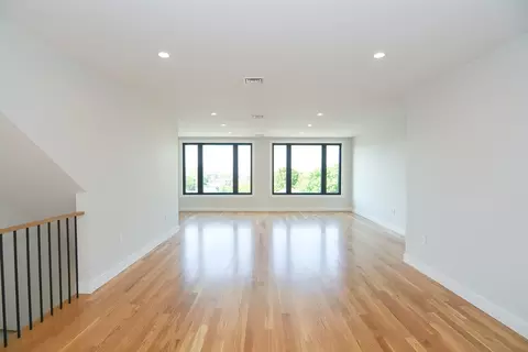 Living - 66 Harvard St, Everett, MA 02149 photo 5 of 7