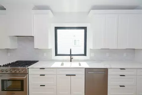 Kitchen - 66 Harvard St, Everett, MA 02149 photo 2 of 7